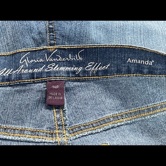 NWT! GLORIA VANDERBILT AMANDA CLASSIC RISE SHORTS LADIES SIZE 14 PETITE - Picture 6 of 7